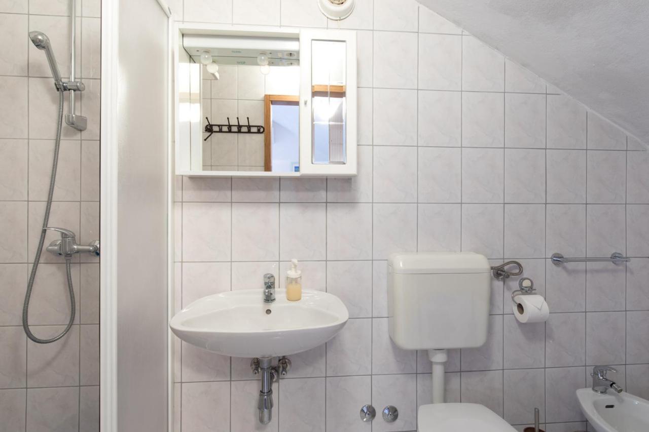 Apartment Glorija With Balcony Baška Zewnętrze zdjęcie